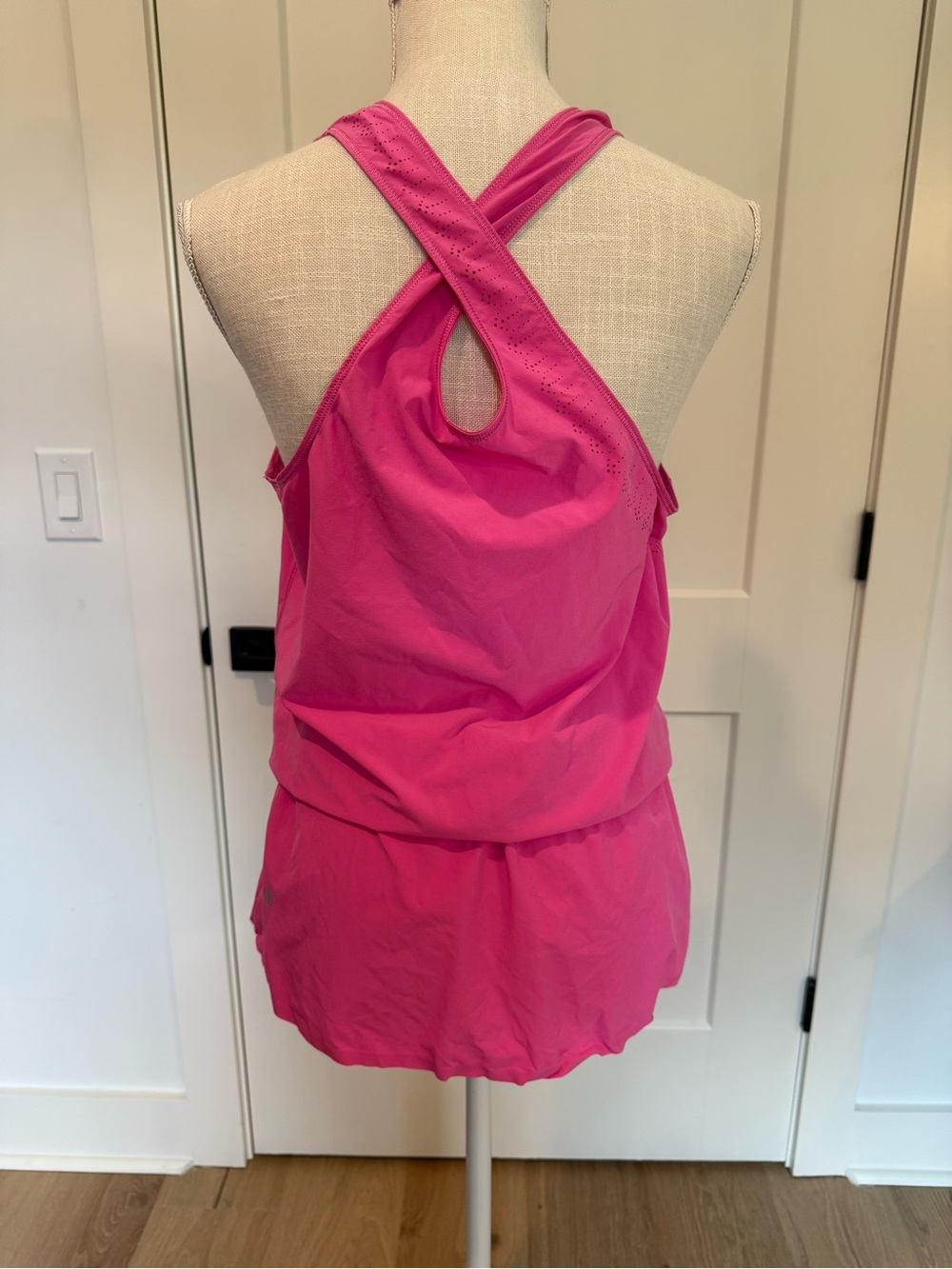 Lululemon Hot Pink Crossback Tank Cover-Up | Size 6 - Picture 6 of 10